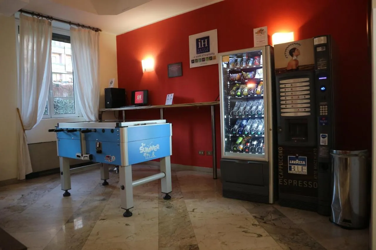Ih Hotels Milano Aparthotel Argonne Park 3*,